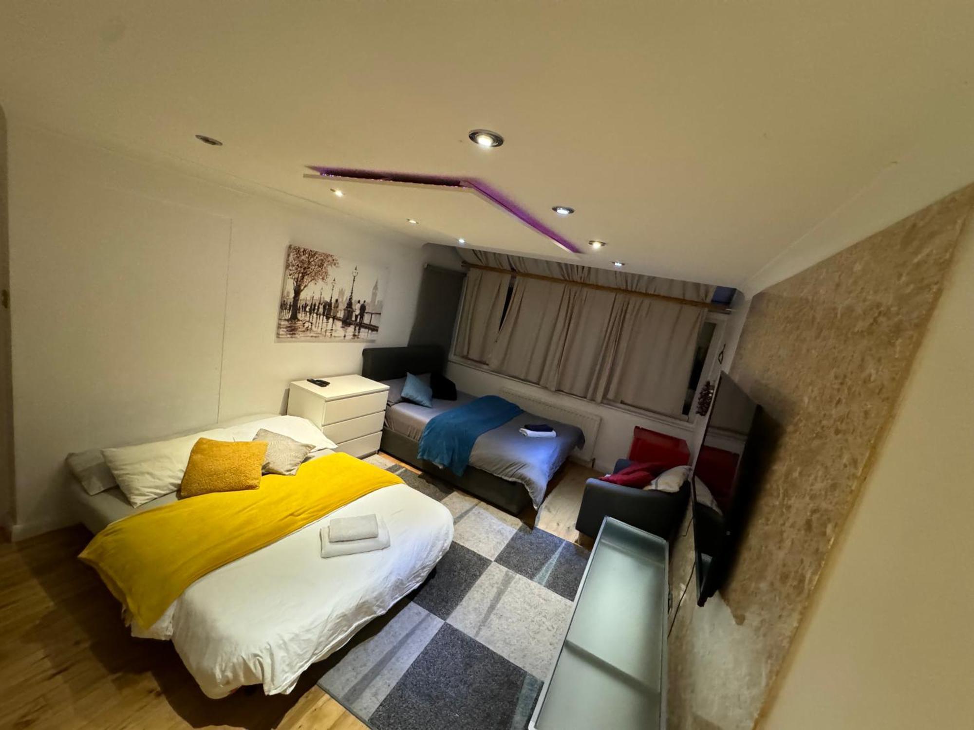 Cozy Rooms Near Central 런던 외부 사진