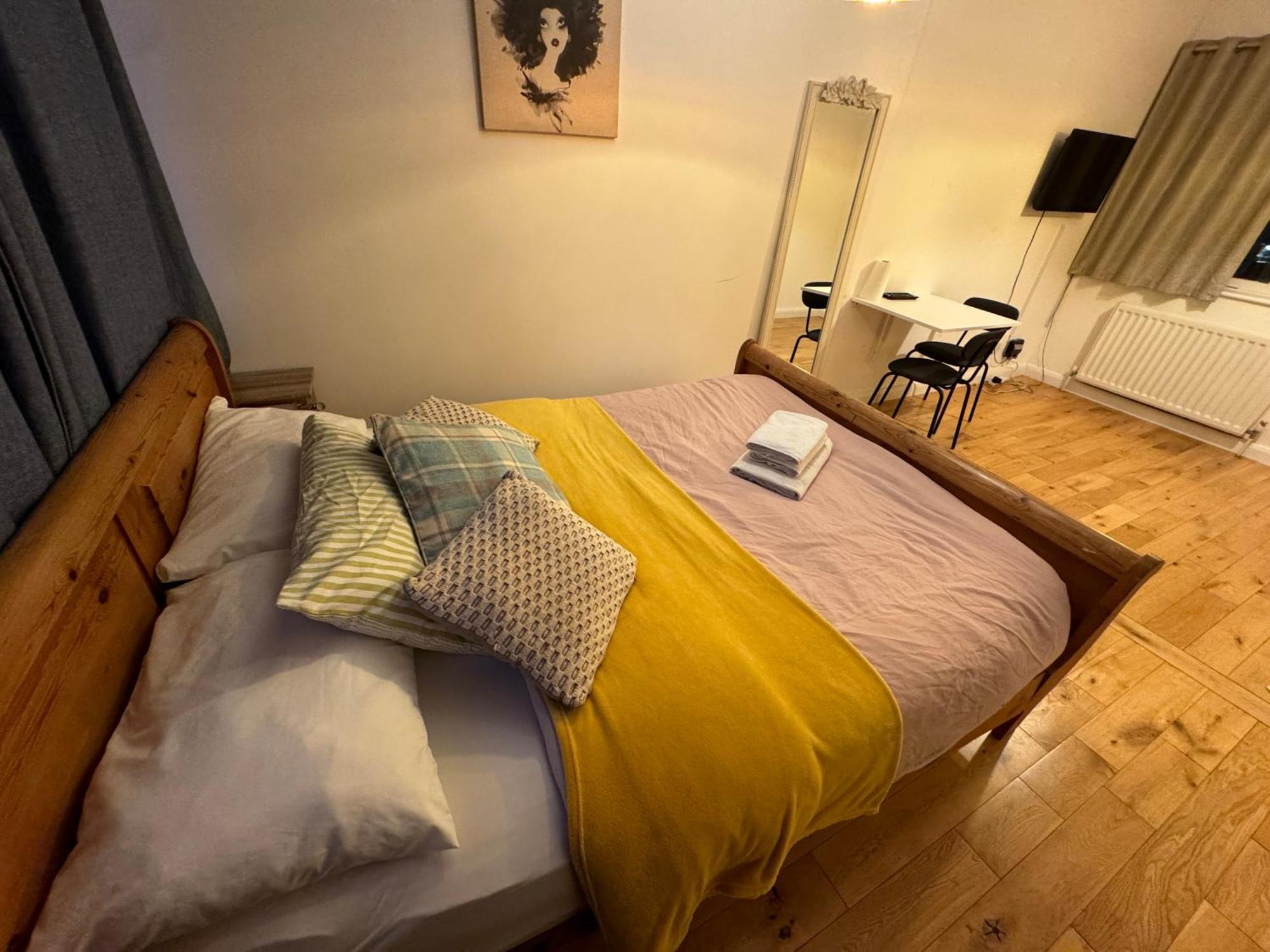 Cozy Rooms Near Central 런던 외부 사진